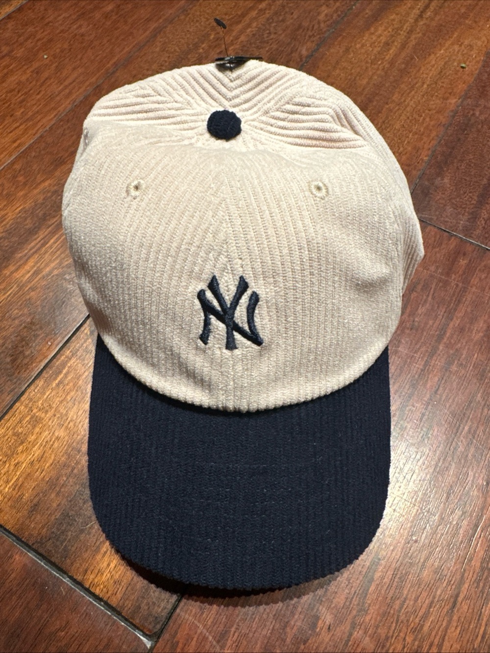 '47 Brand New York Yankees Base Runner Corduroy Hat Clean Up Strap-Back Dad Cap